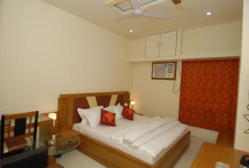 Hotel Metro Palace